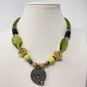 Beaded Silver Pendant Necklace Green Gold Murano‎ Glass Beaded